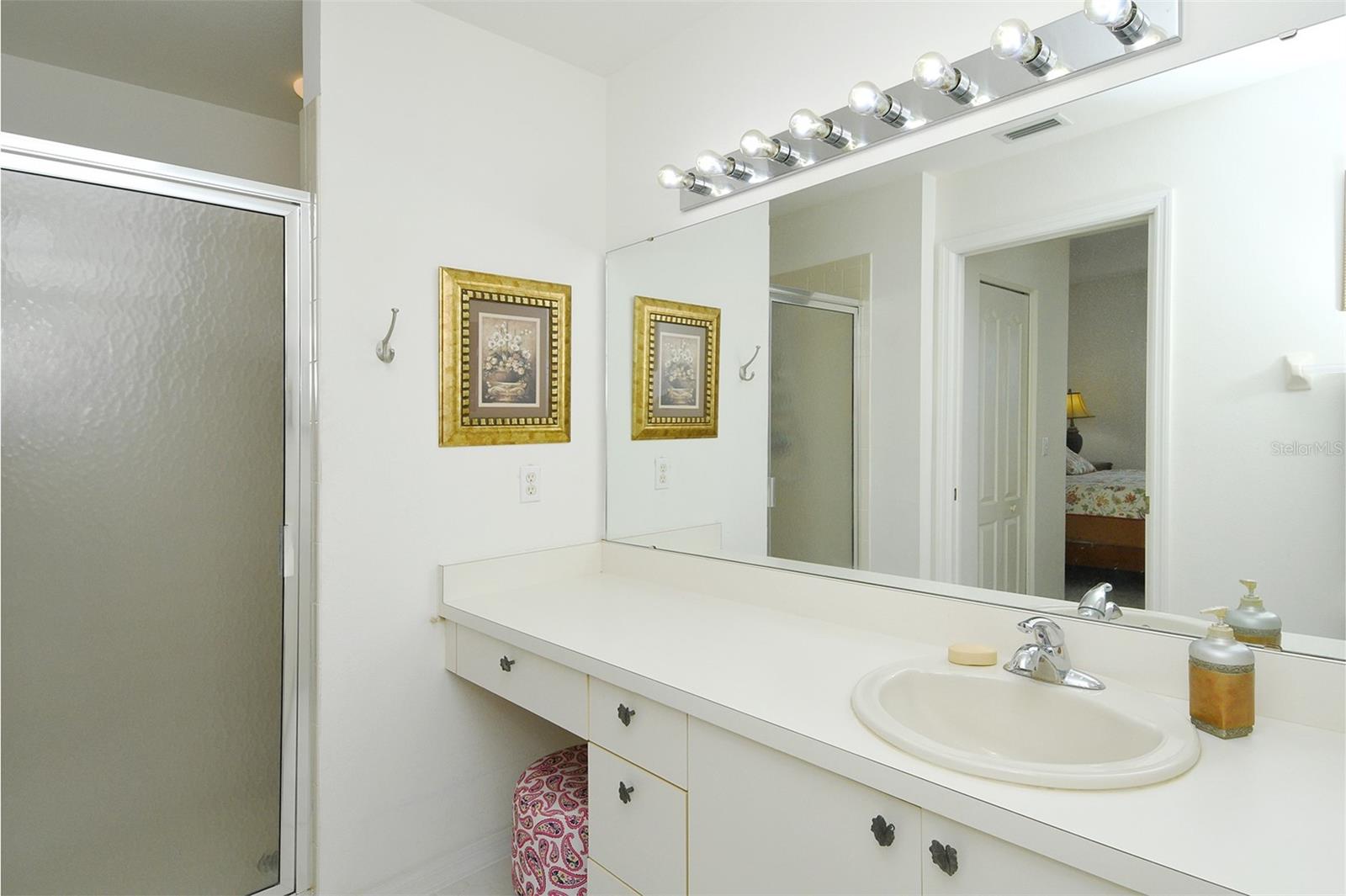 Image 27 of 62 For 5251 Mahogany Run Avenue 515