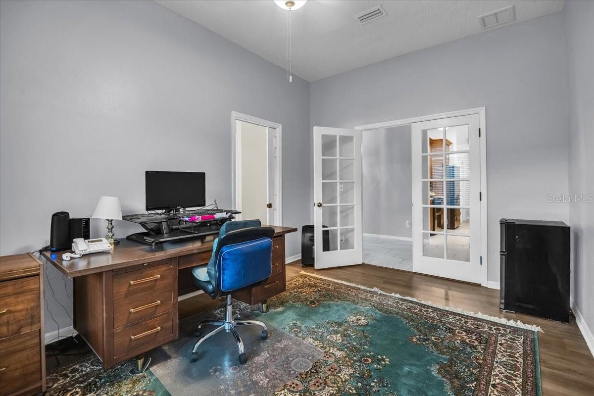 Image 11 of 49 For 5127 44th Street W