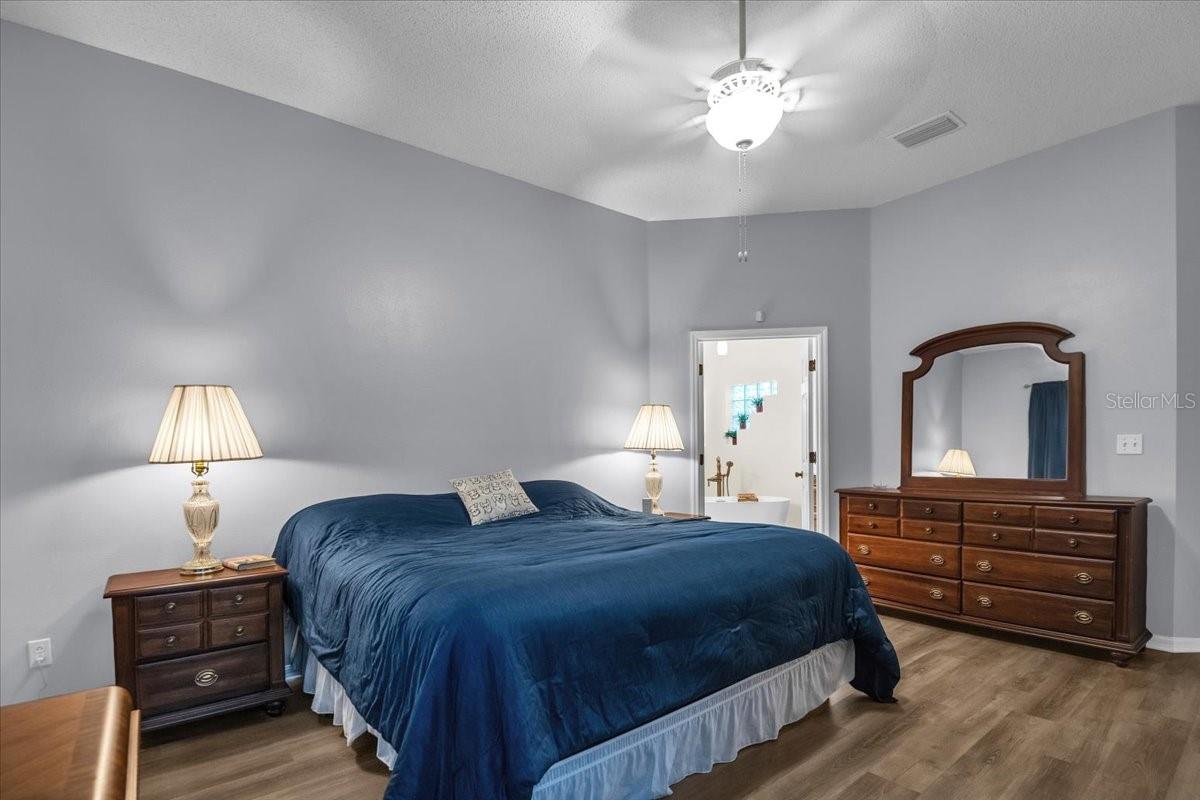 Image 42 of 49 For 5127 44th Street W