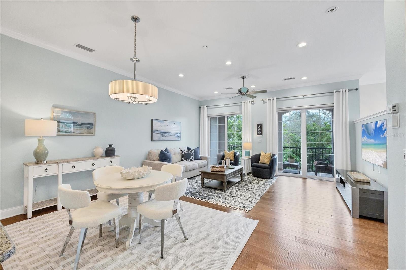 Image 13 of 70 For 455 Nokomis Avenue S 455