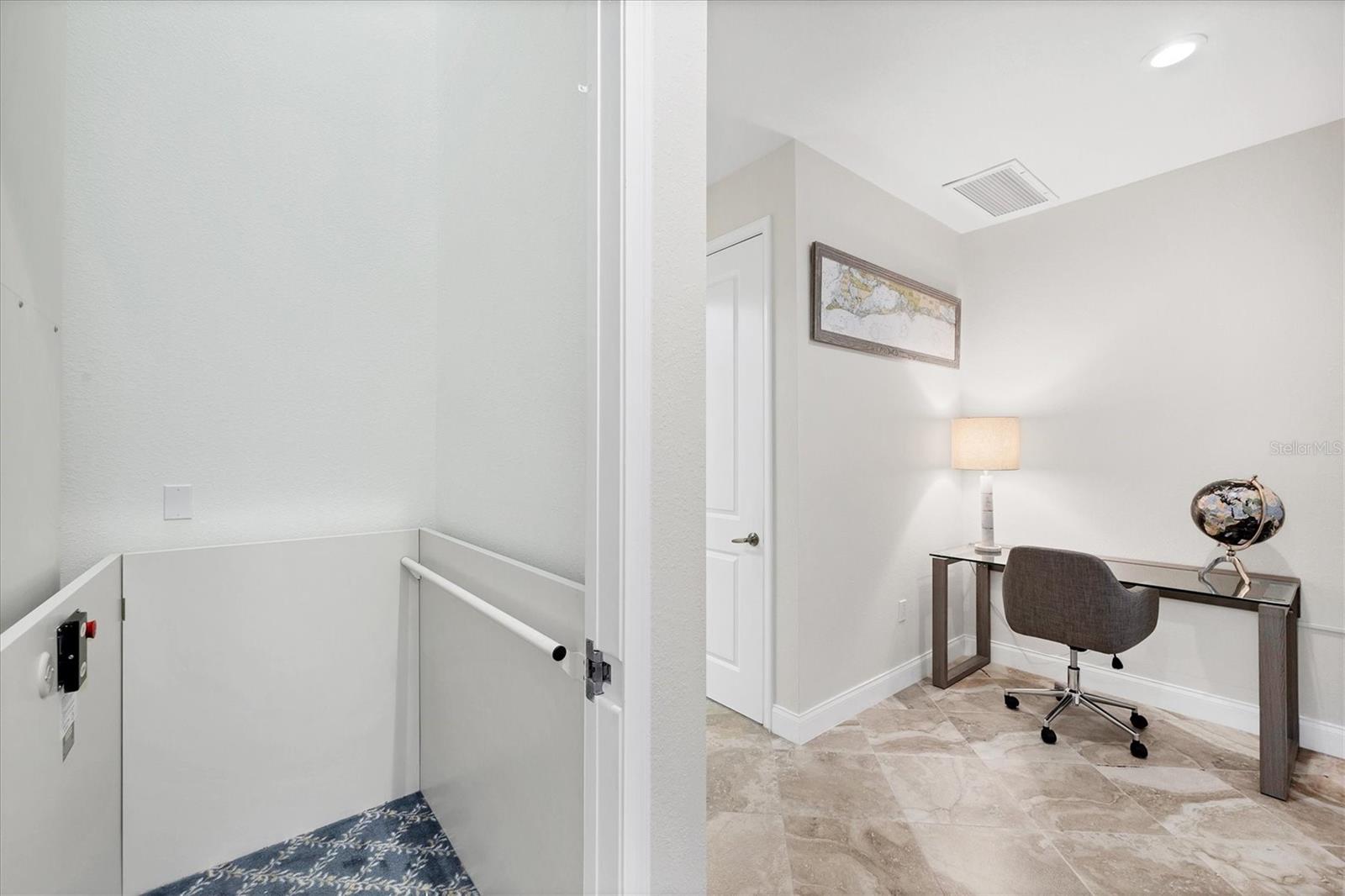 Image 33 of 70 For 455 Nokomis Avenue S 455