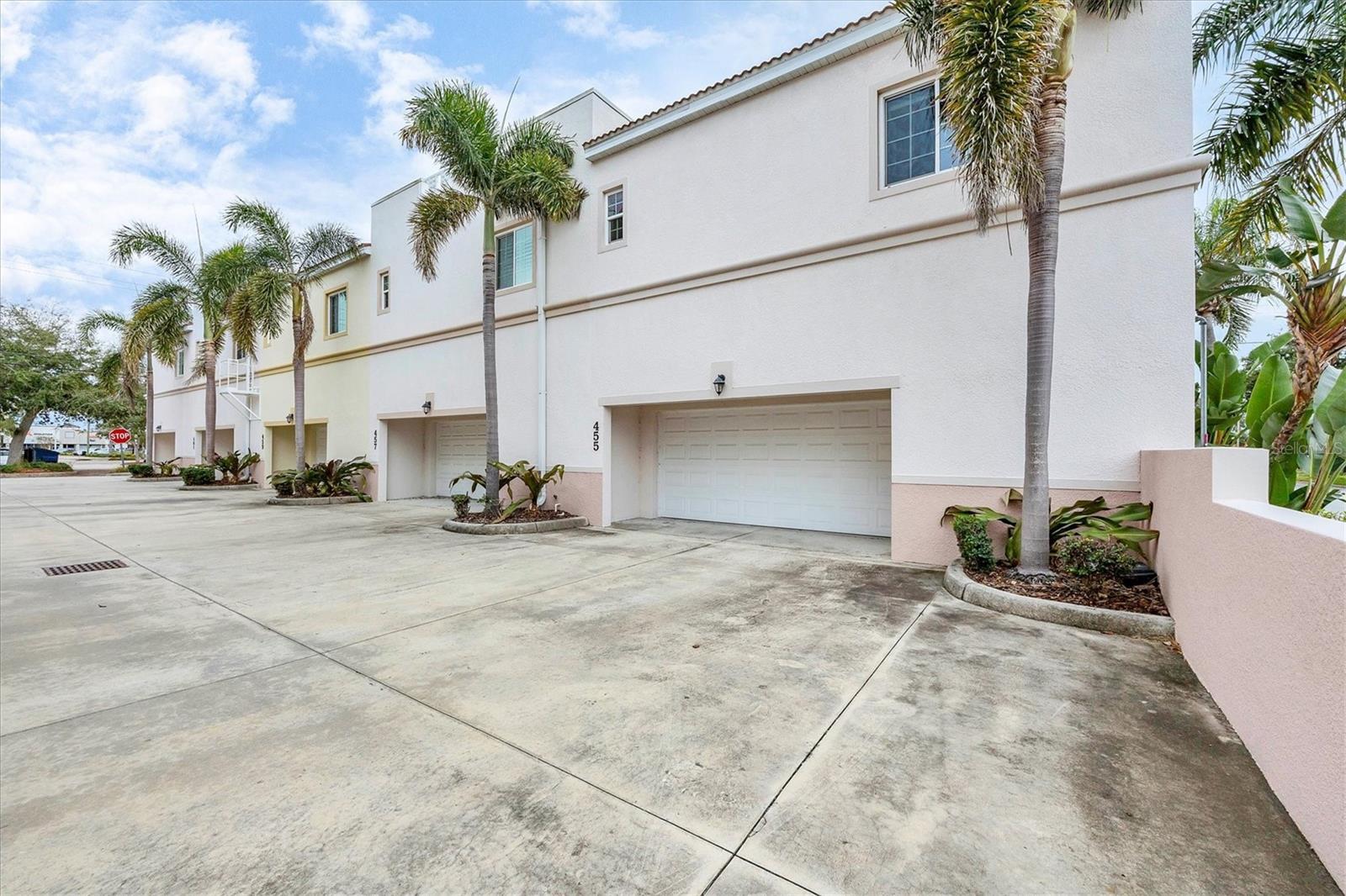 Image 35 of 70 For 455 Nokomis Avenue S 455