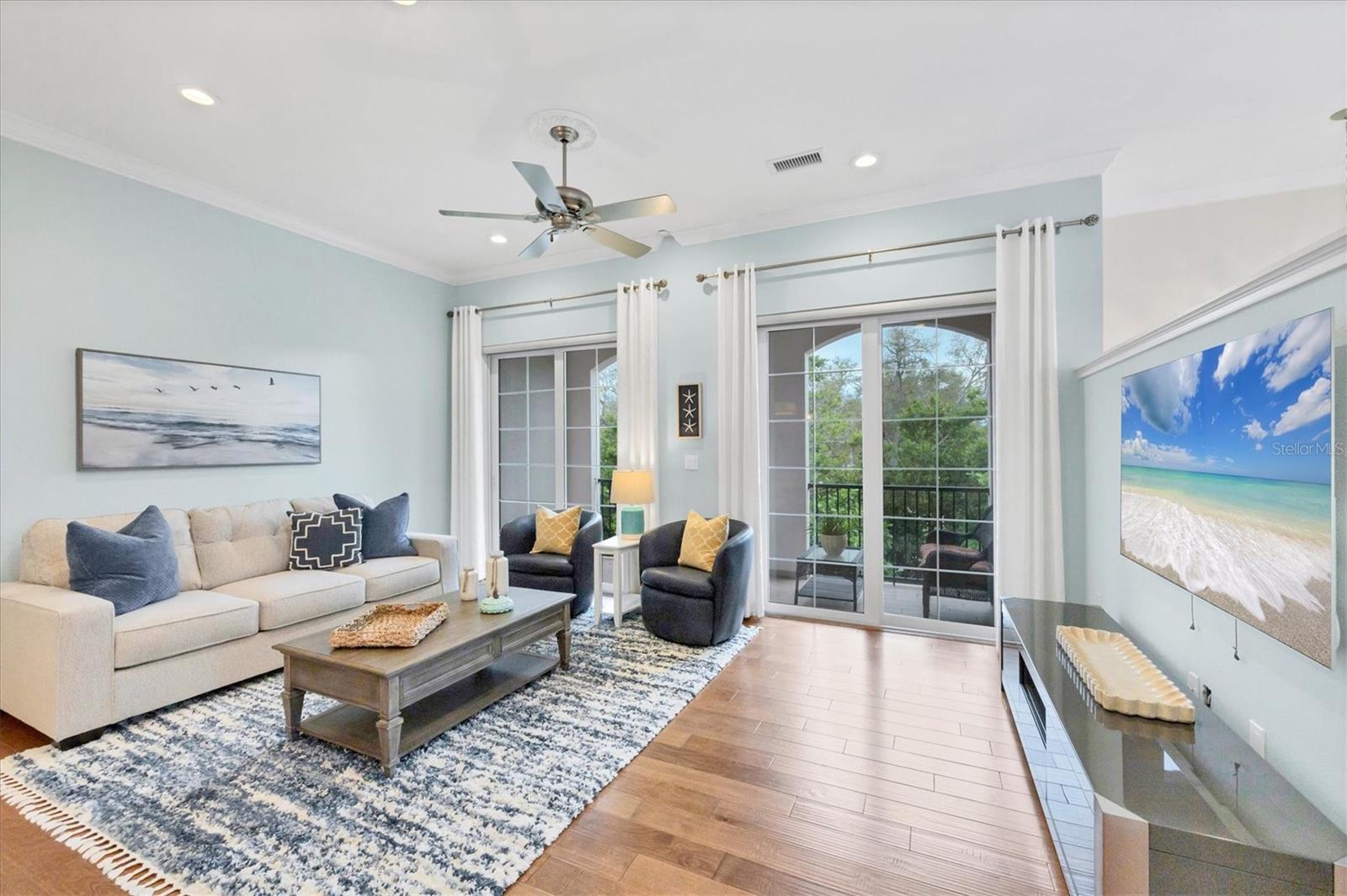 Image 6 of 70 For 455 Nokomis Avenue S 455