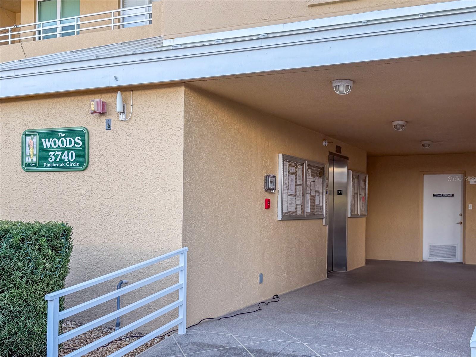 Details for 3740 Pinebrook Circle 105, BRADENTON, FL 34209