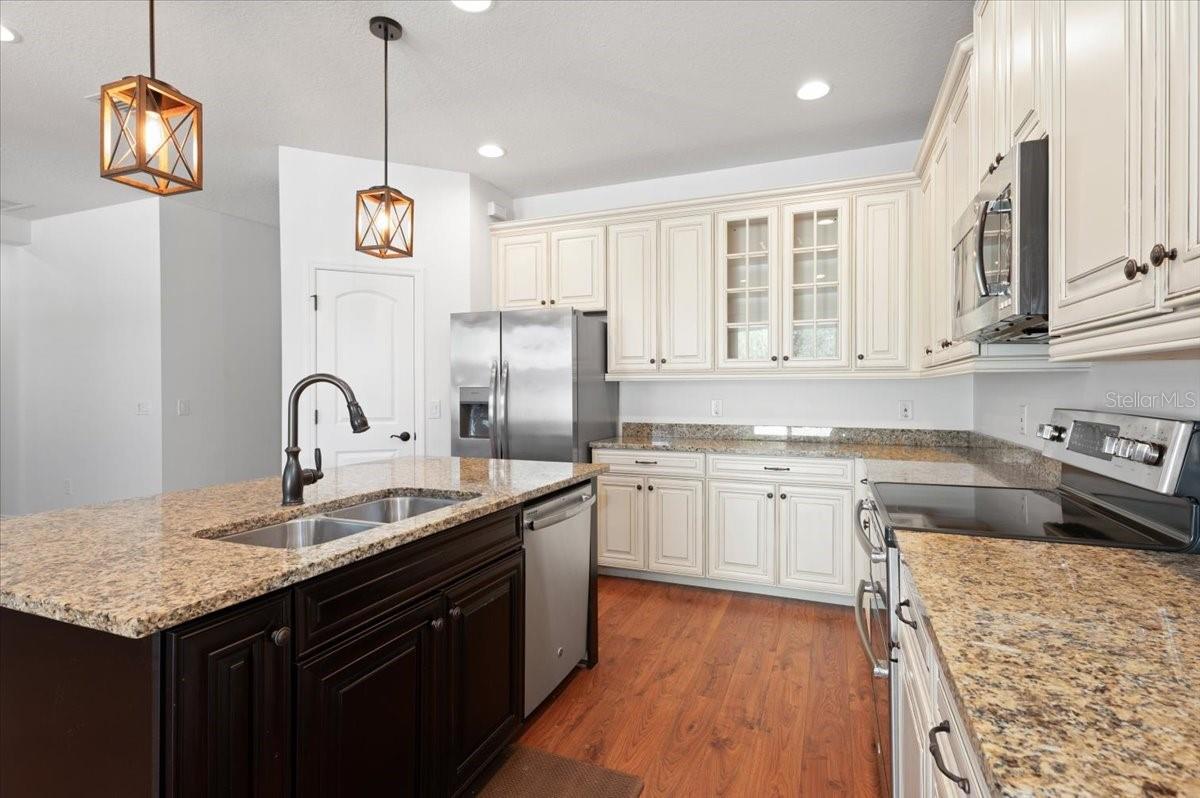 Image 23 of 53 For 4247 Adelaar Drive