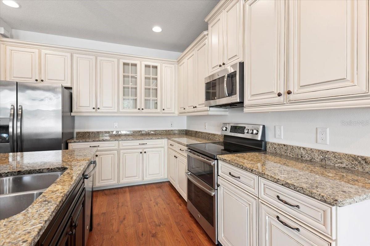 Image 24 of 53 For 4247 Adelaar Drive