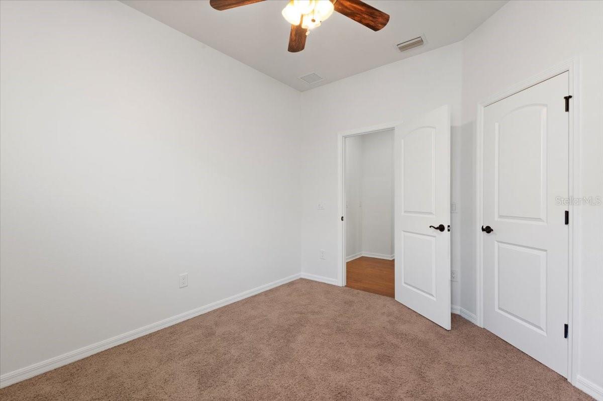 Image 26 of 53 For 4247 Adelaar Drive