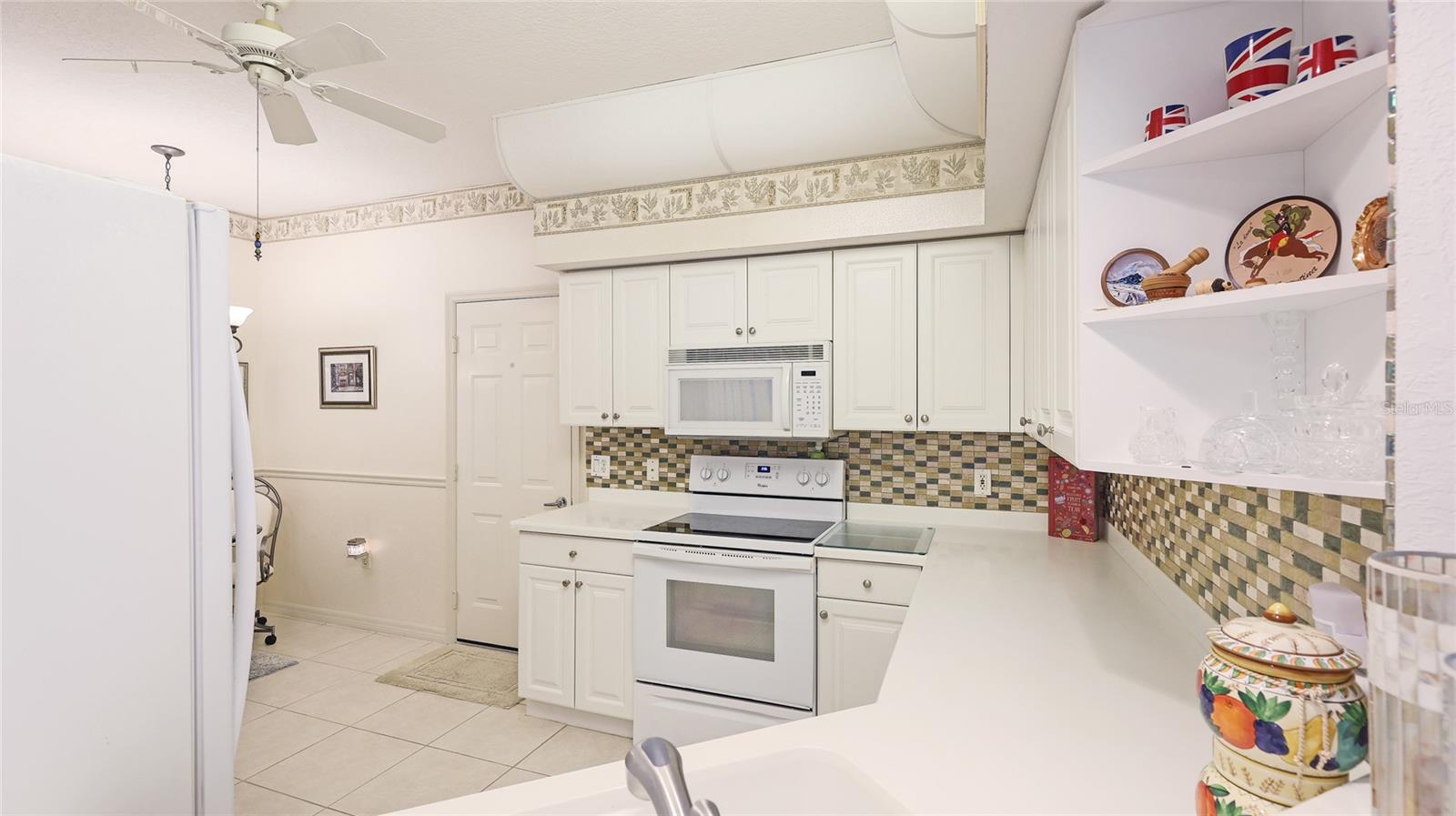 Image 12 of 26 For 6770 Fairway Gardens Drive