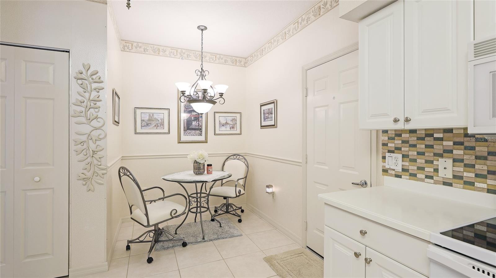 Image 14 of 26 For 6770 Fairway Gardens Drive