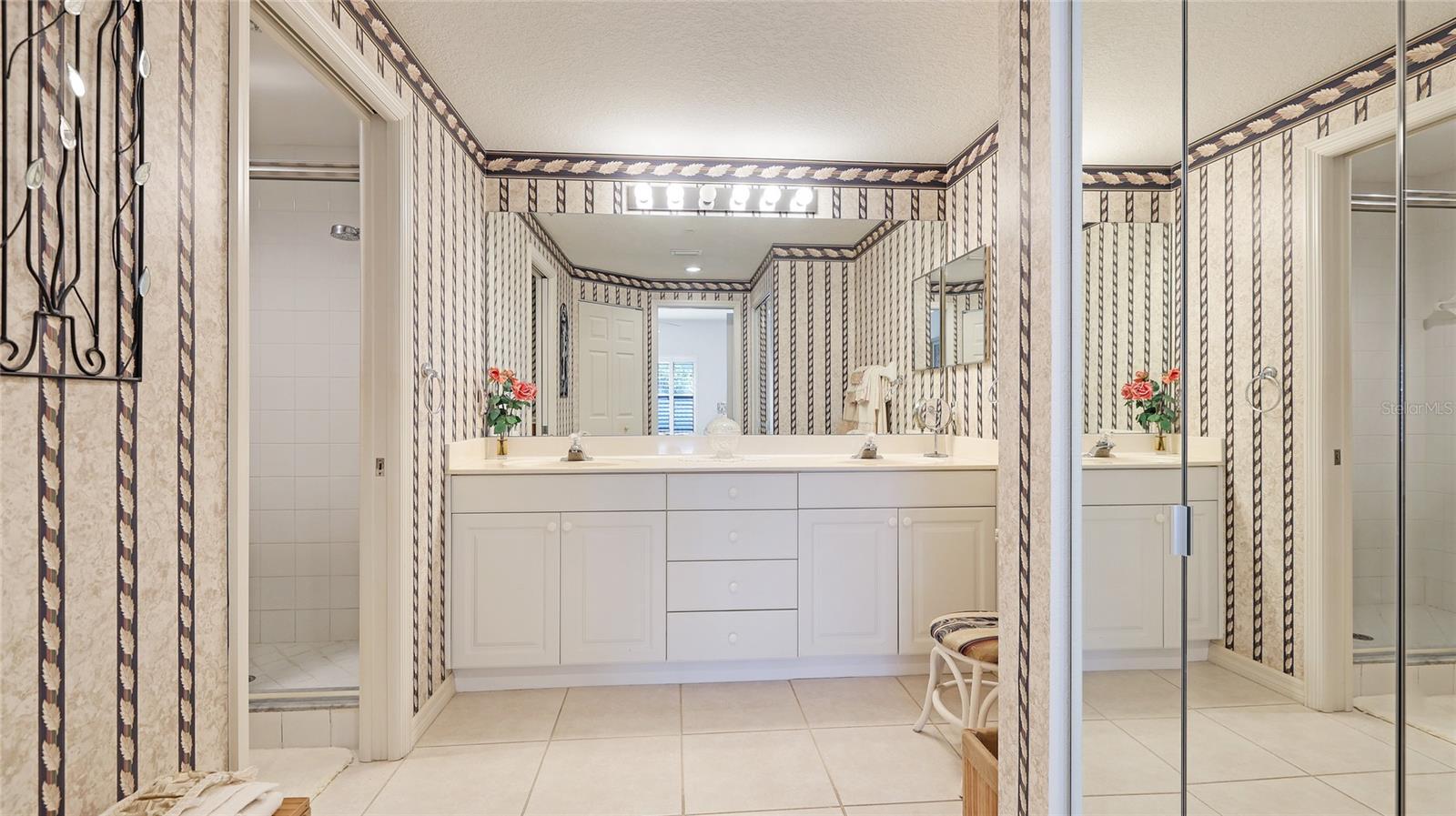 Image 18 of 26 For 6770 Fairway Gardens Drive