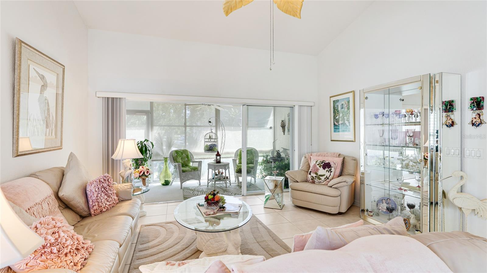 Image 8 of 26 For 6770 Fairway Gardens Drive