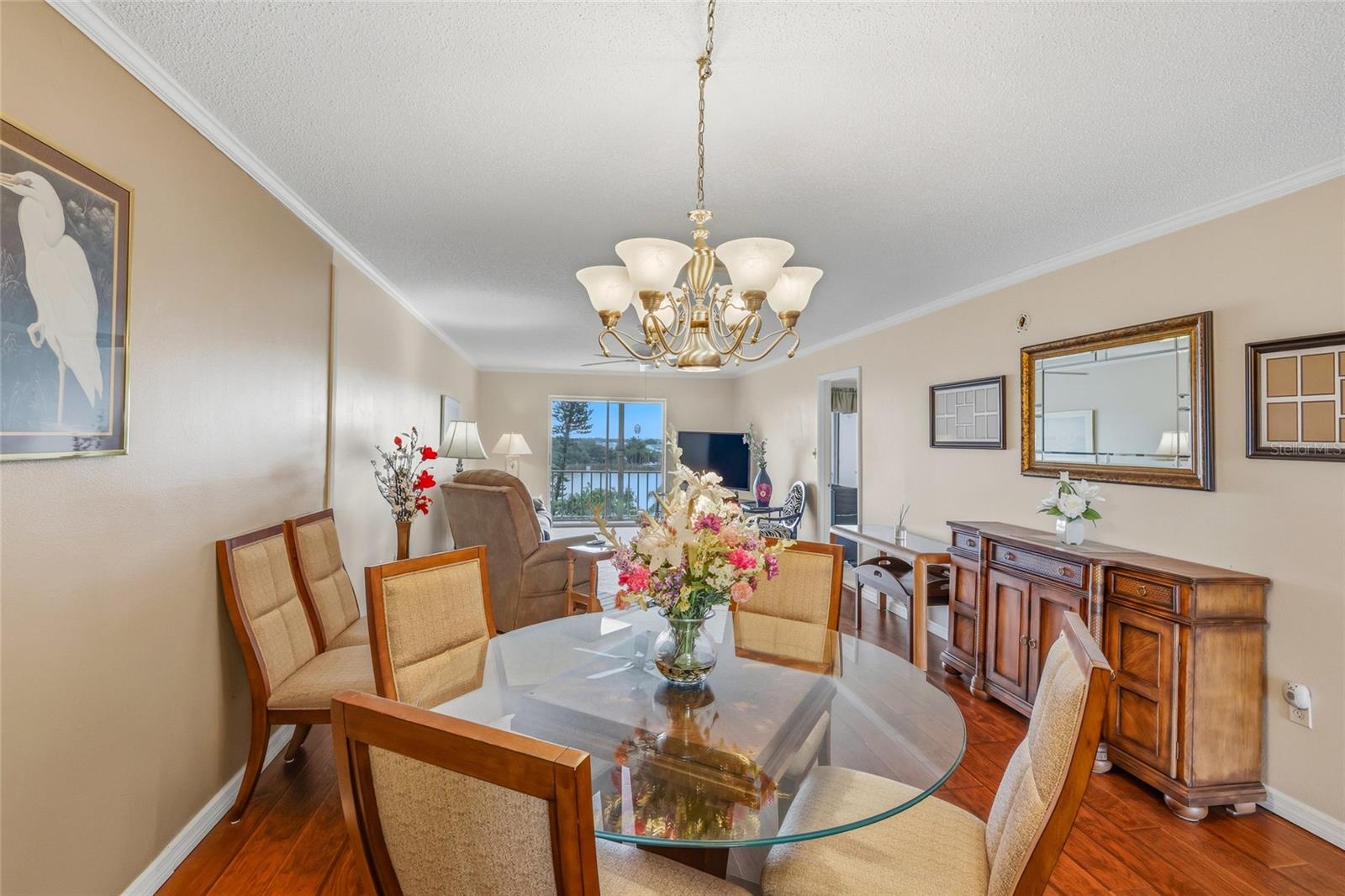 Image 7 of 35 For 3839 Lake Bayshore Drive H516