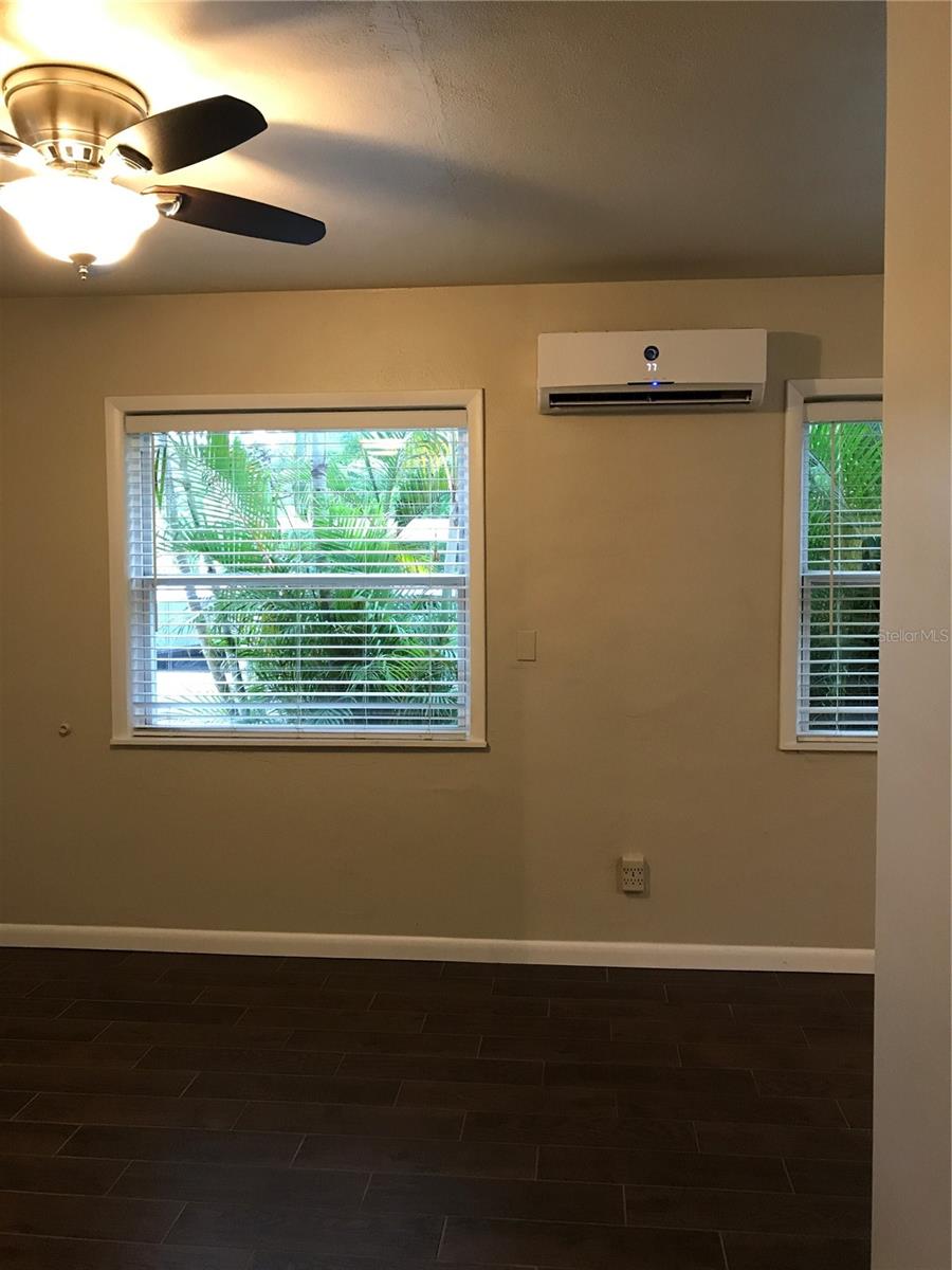 Image 10 of 30 For 503 Osprey Avenue