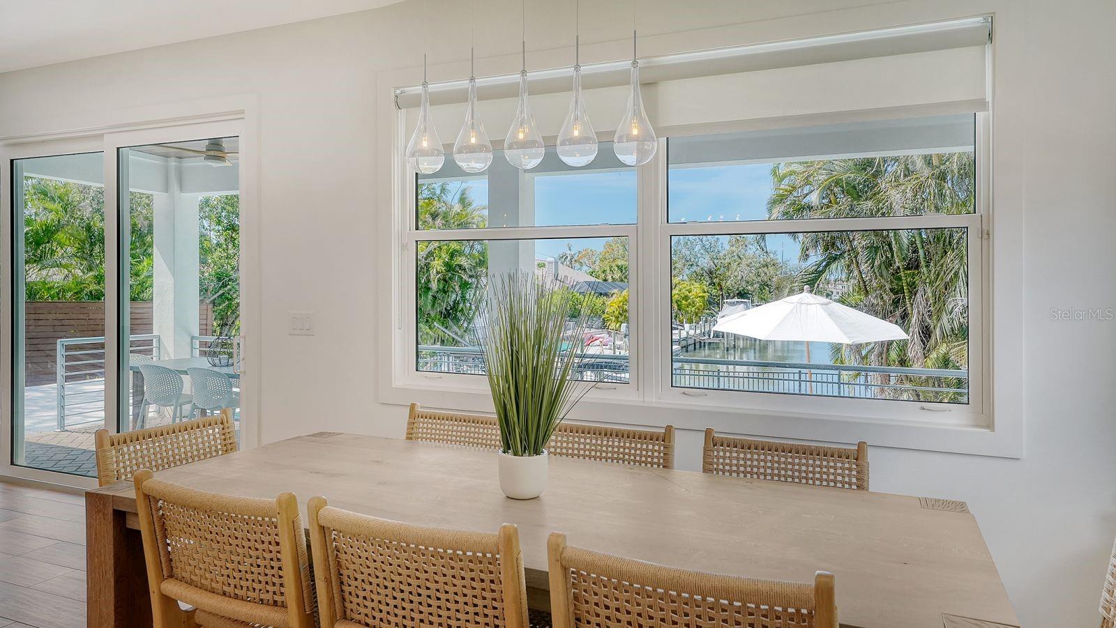 Listing photo id 9 for 6136 Hollywood Boulevard