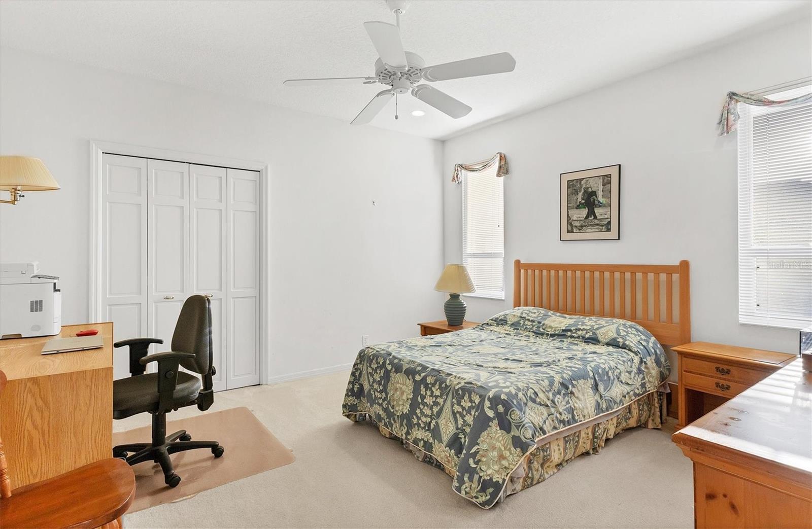 Image 18 of 39 For 8576 Woodbriar Drive