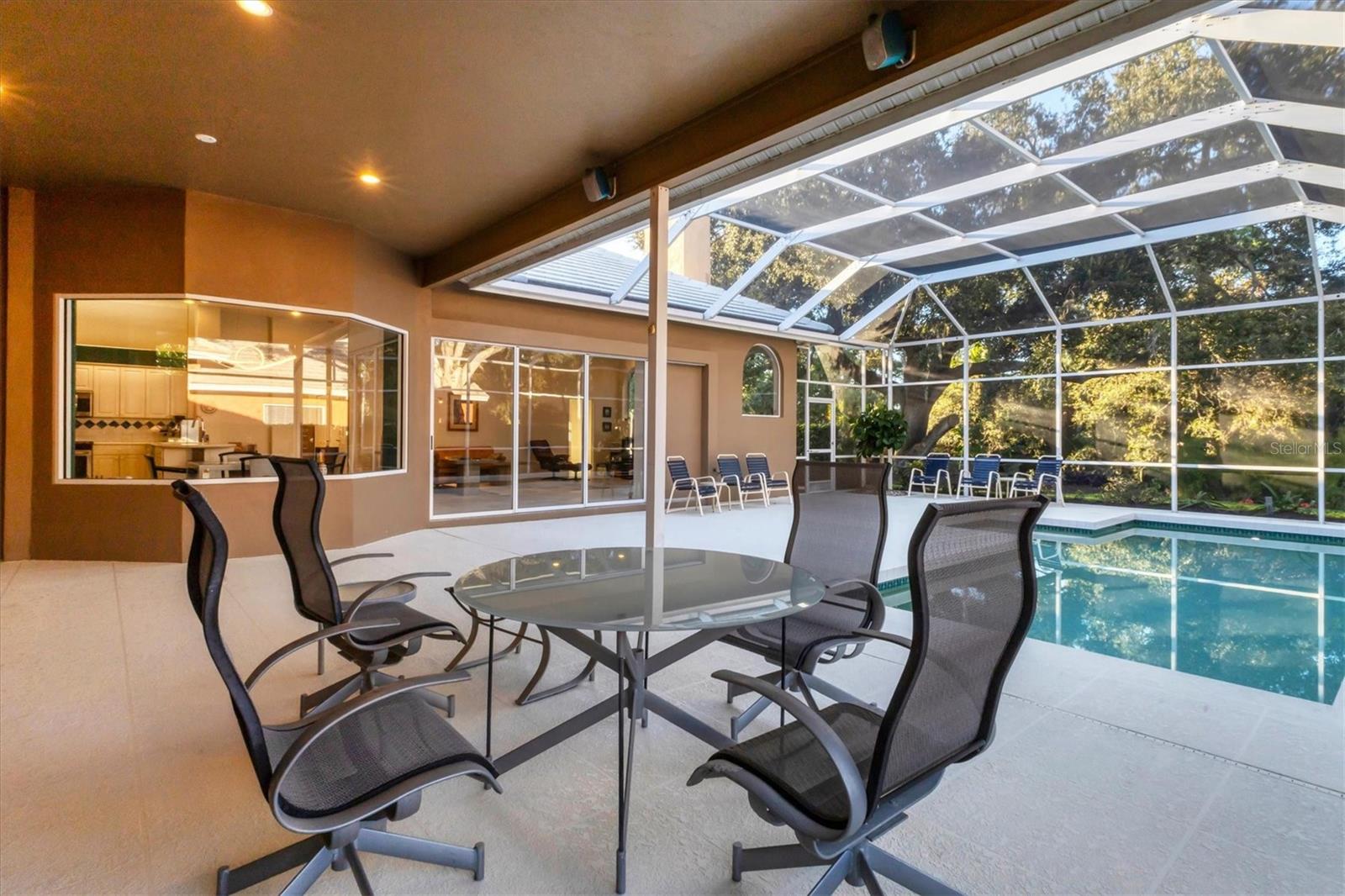 Image 24 of 39 For 8576 Woodbriar Drive