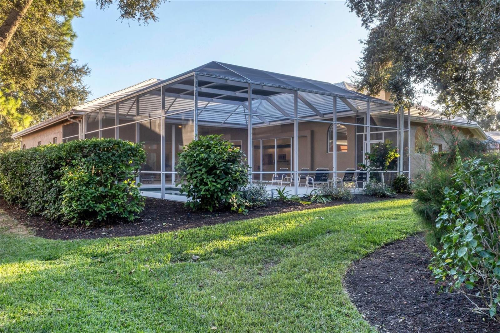 Image 28 of 39 For 8576 Woodbriar Drive