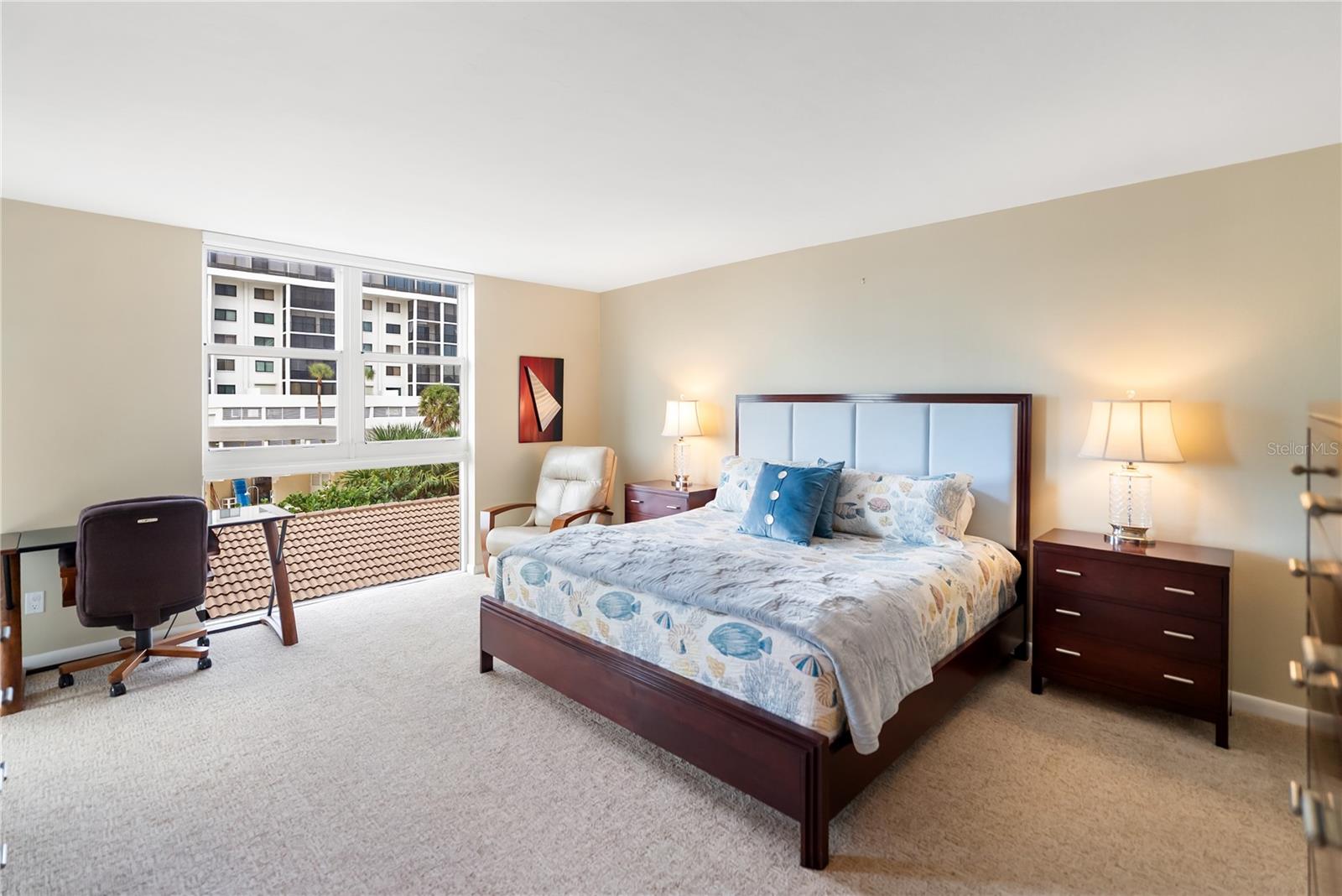 Image 30 of 94 For 1212 Benjamin Franklin Drive 206