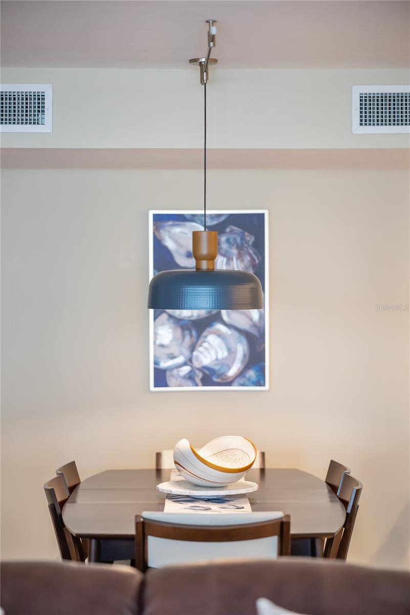 Image 43 of 94 For 1212 Benjamin Franklin Drive 206