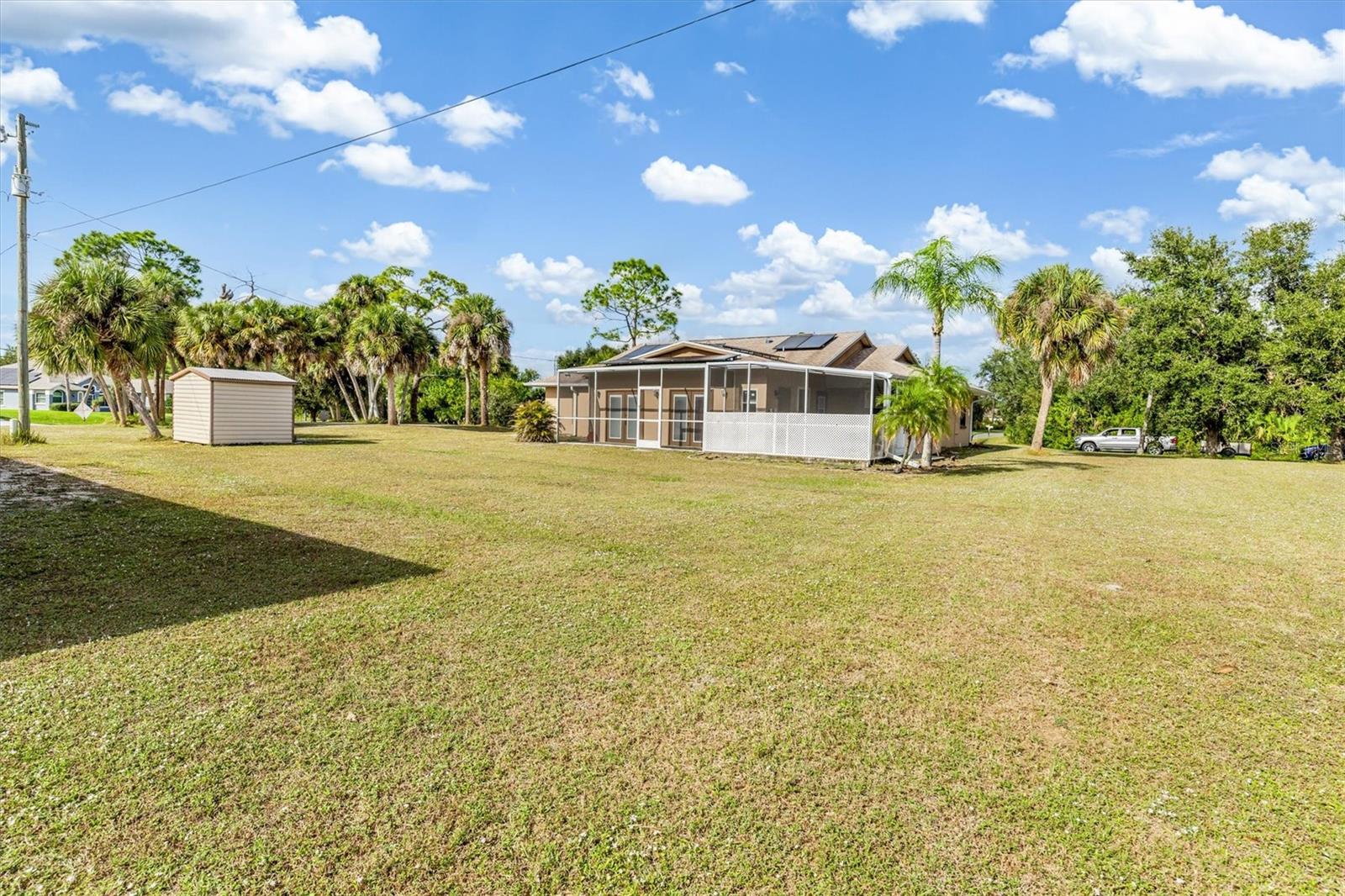 Image 27 of 34 For 11869 Newgate Avenue