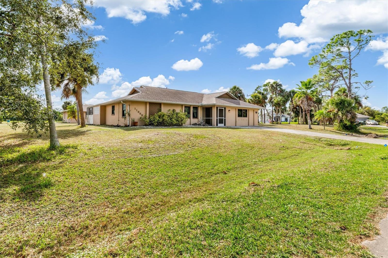 Image 29 of 34 For 11869 Newgate Avenue