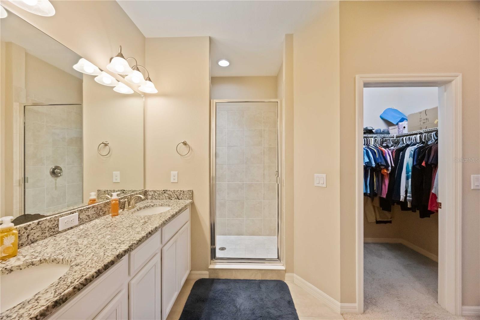 Image 22 of 72 For 13608 Messina Loop 202