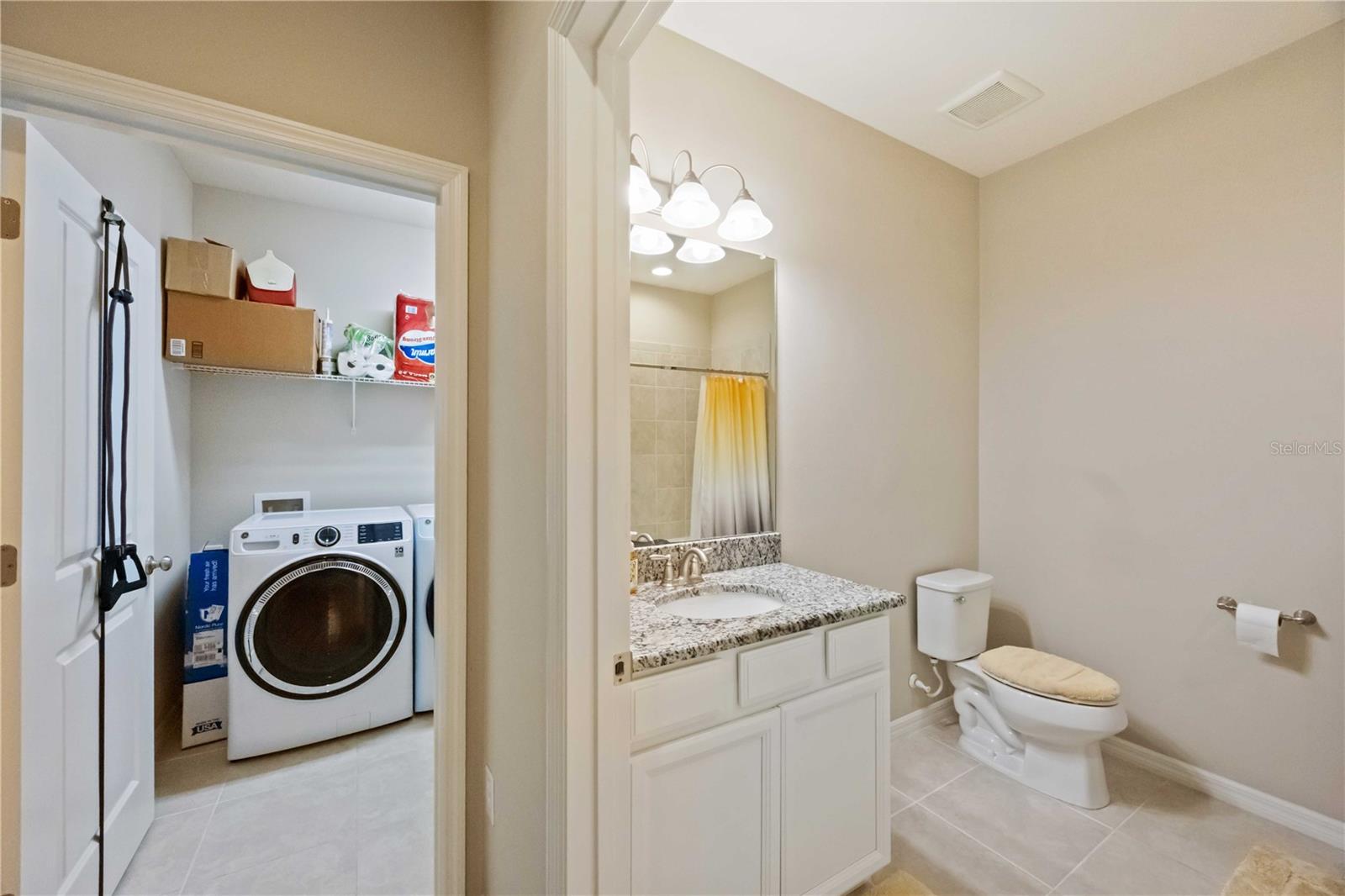 Image 25 of 72 For 13608 Messina Loop 202