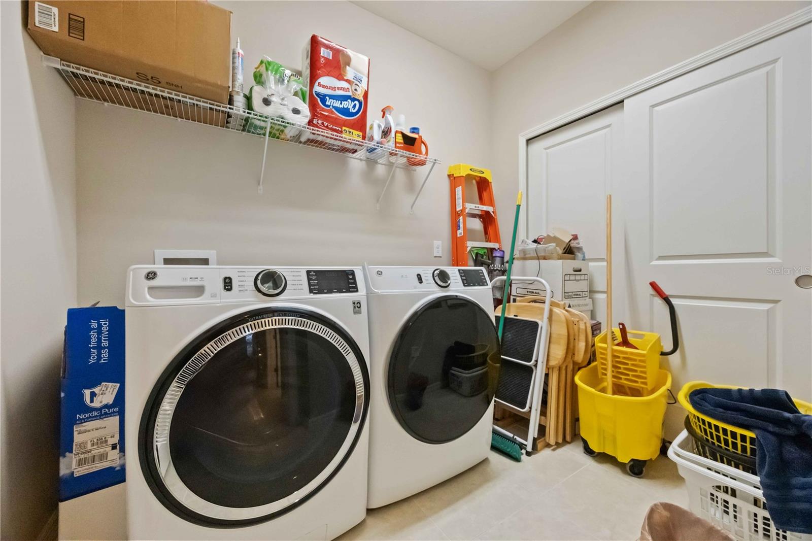 Image 27 of 72 For 13608 Messina Loop 202