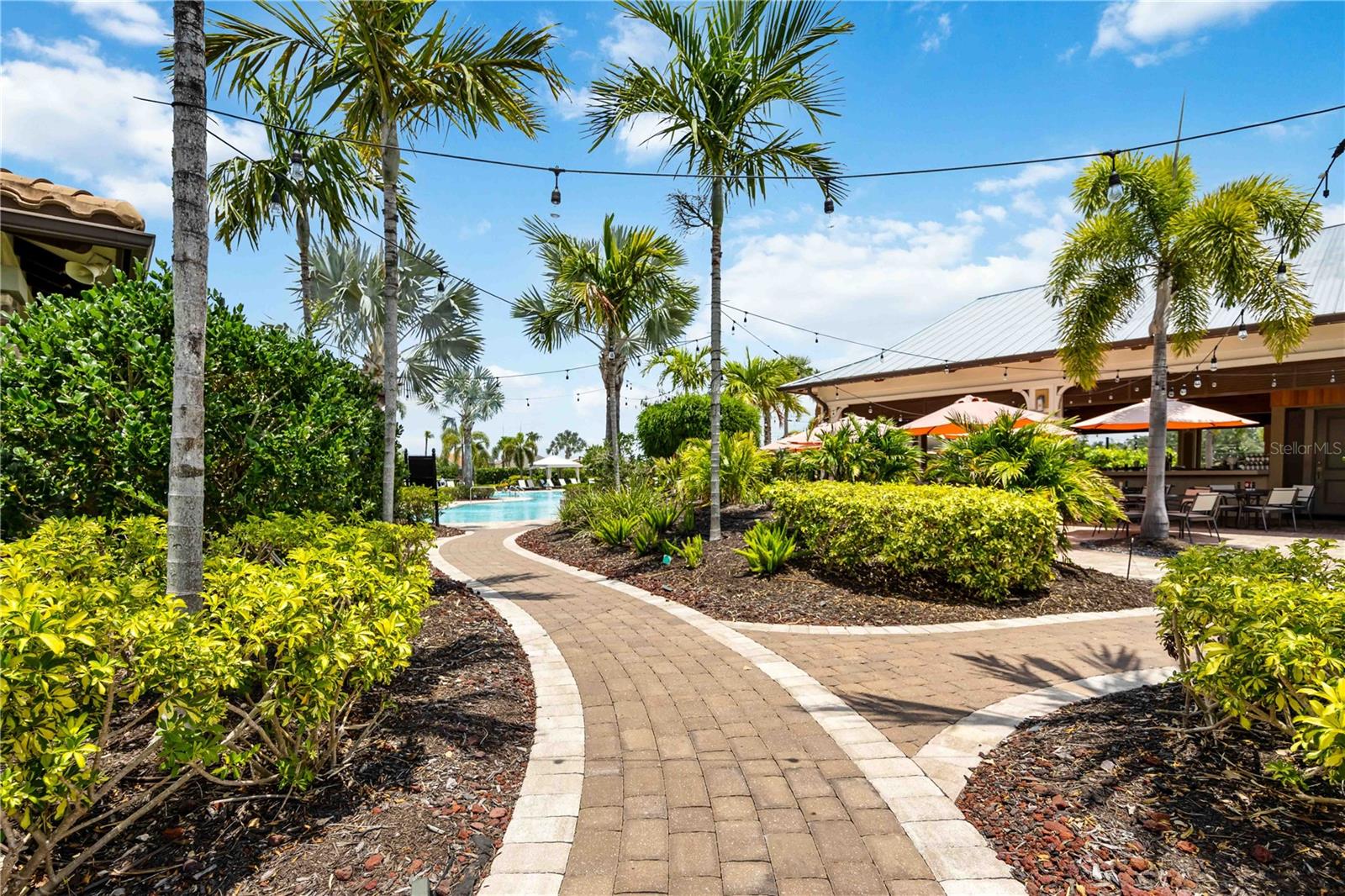 Image 44 of 72 For 13608 Messina Loop 202