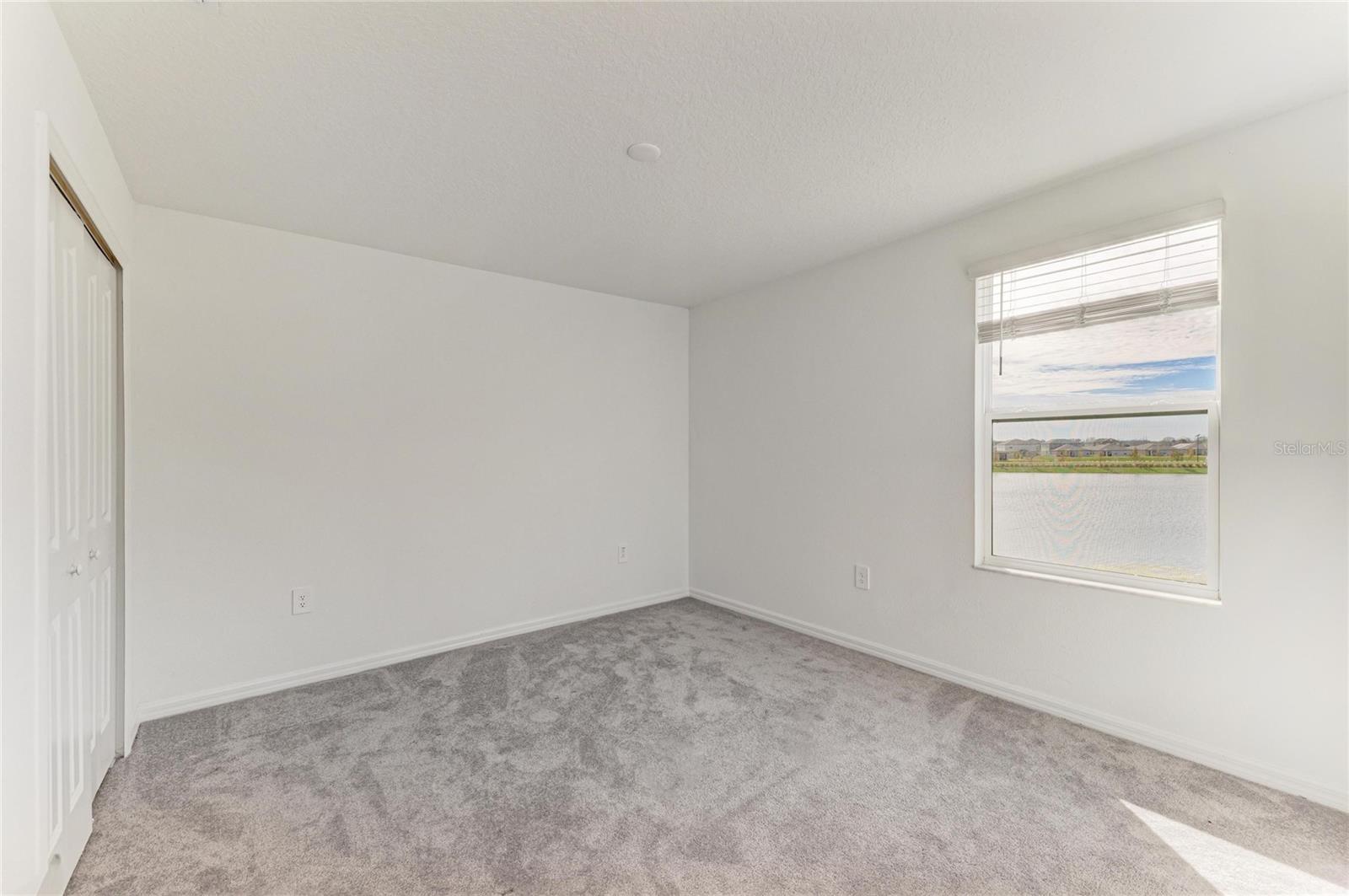 Image 22 of 32 For 13209 Sunset Sapphire Circle