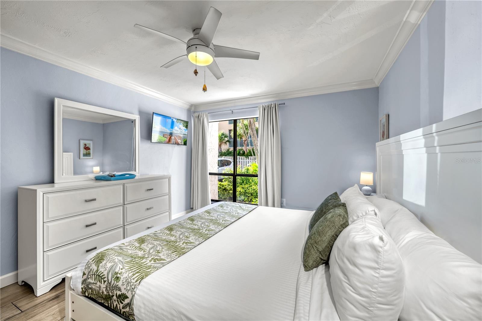 Image 29 of 44 For 1801 Gulf Drive N 176