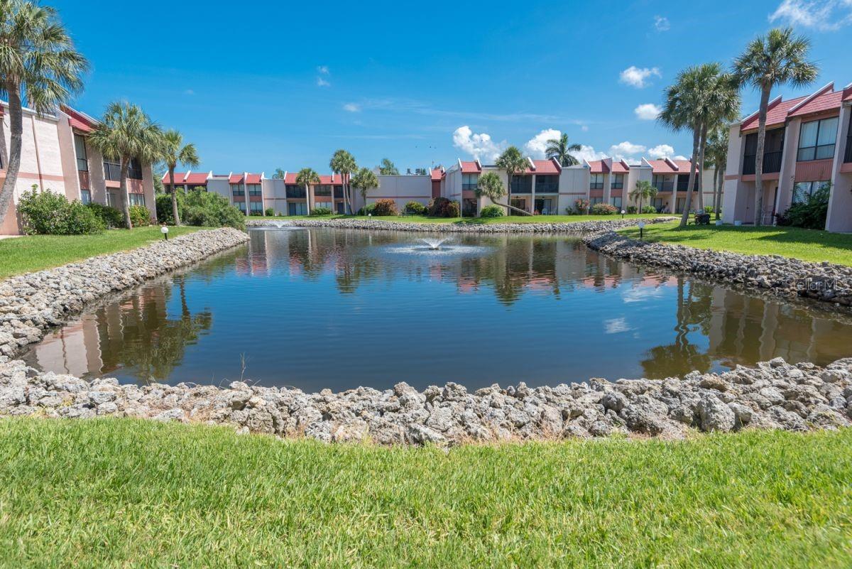 Image 35 of 44 For 1801 Gulf Drive N 176