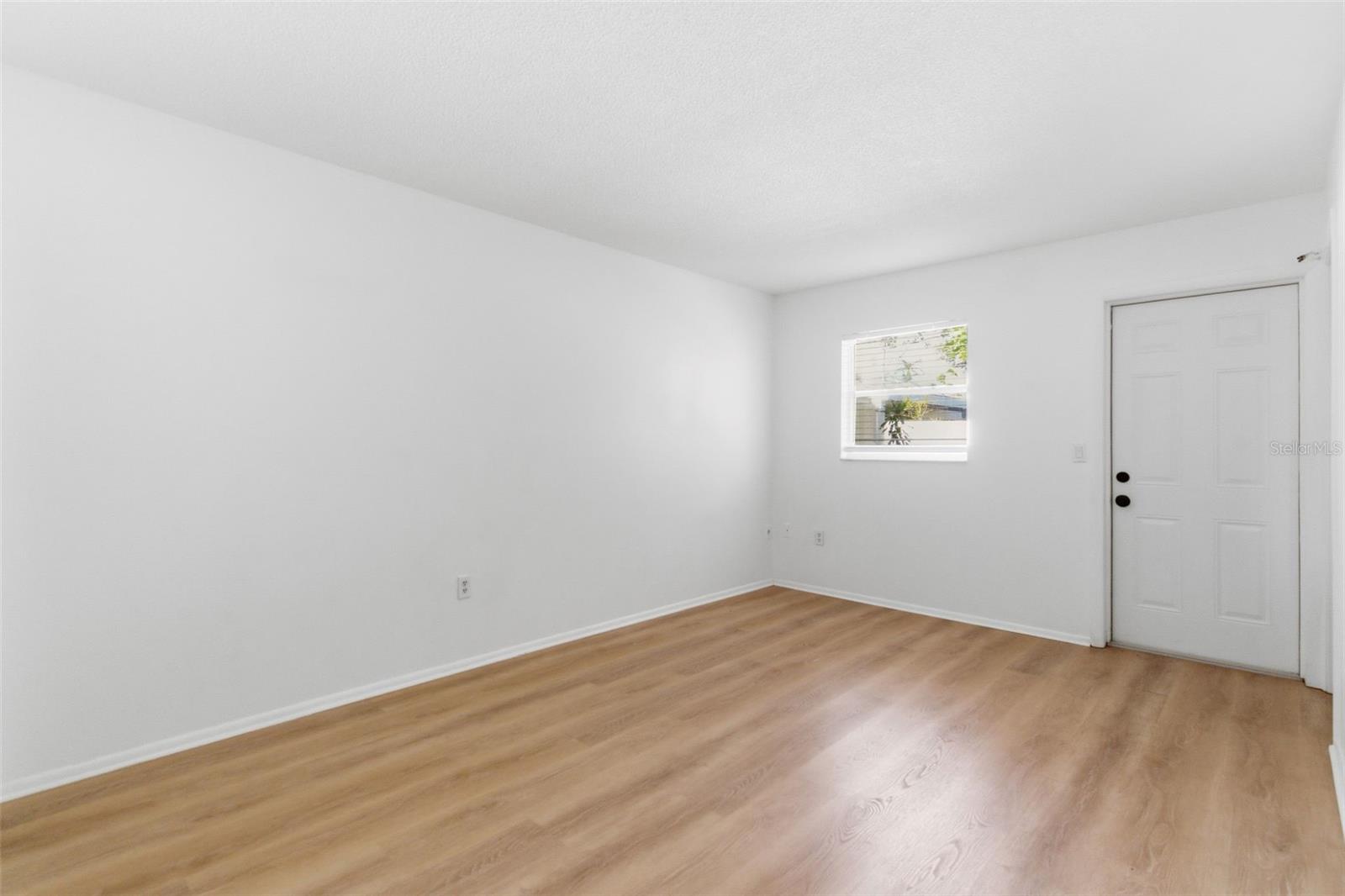 Image 36 of 71 For 2227 Montclair Drive