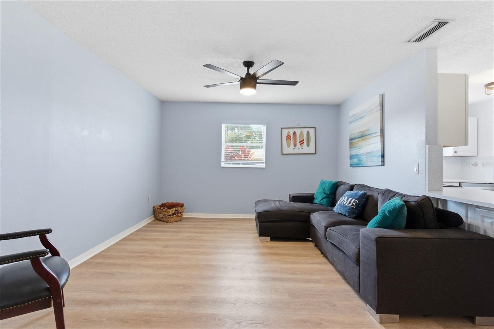 Image 6 of 71 For 2227 Montclair Drive