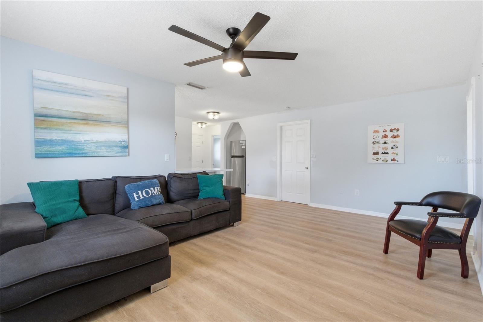 Image 7 of 71 For 2227 Montclair Drive