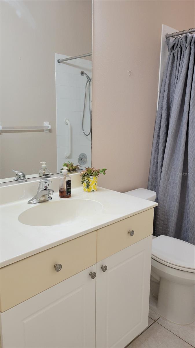 Image 24 of 44 For 6826 Winslow Street