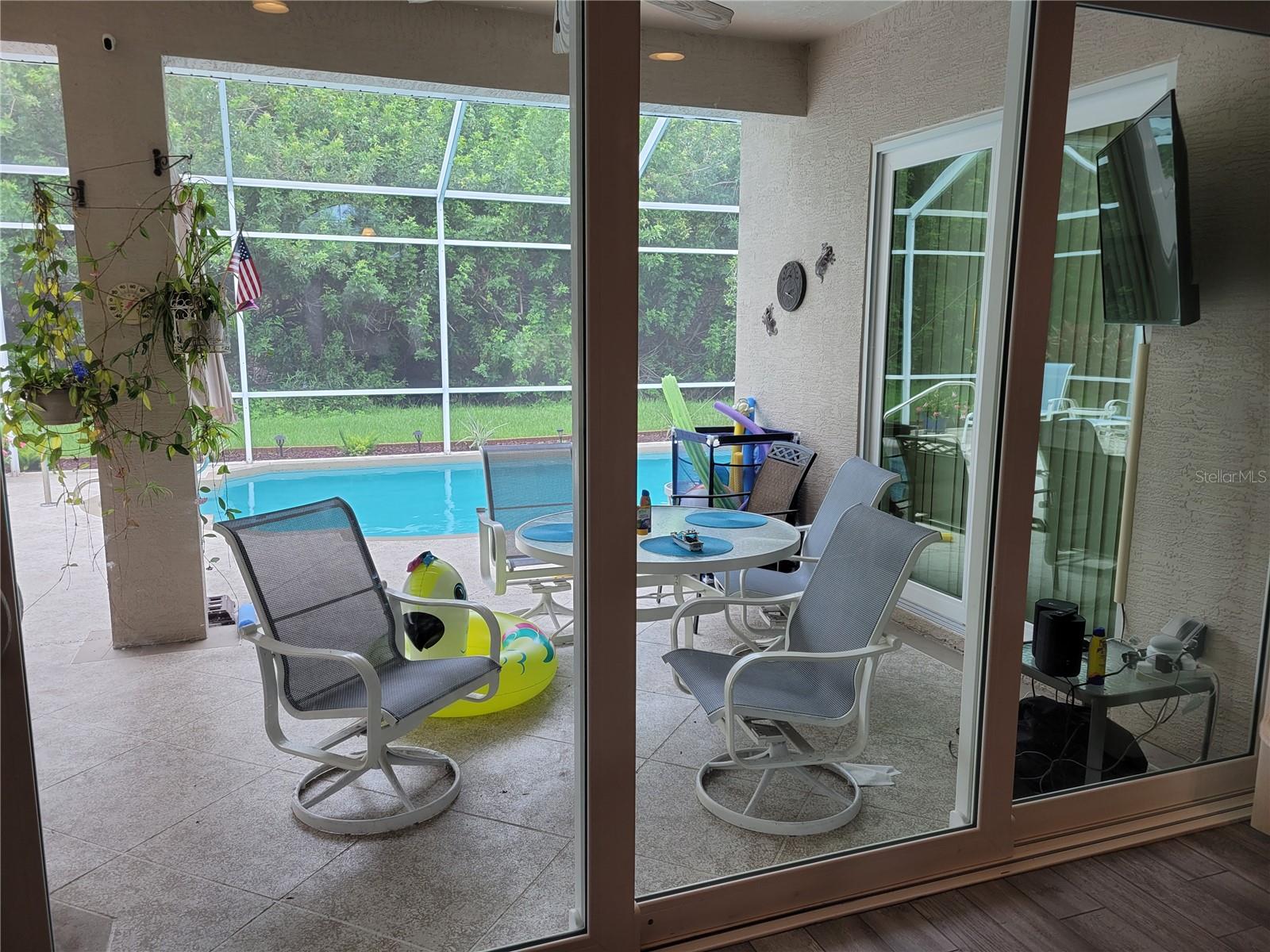 Image 31 of 44 For 6826 Winslow Street