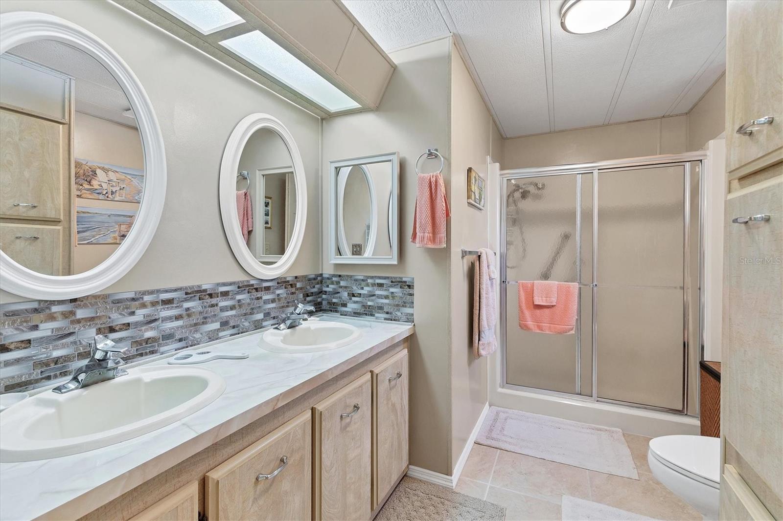 Image 14 of 55 For 1504 43rd Avenue E