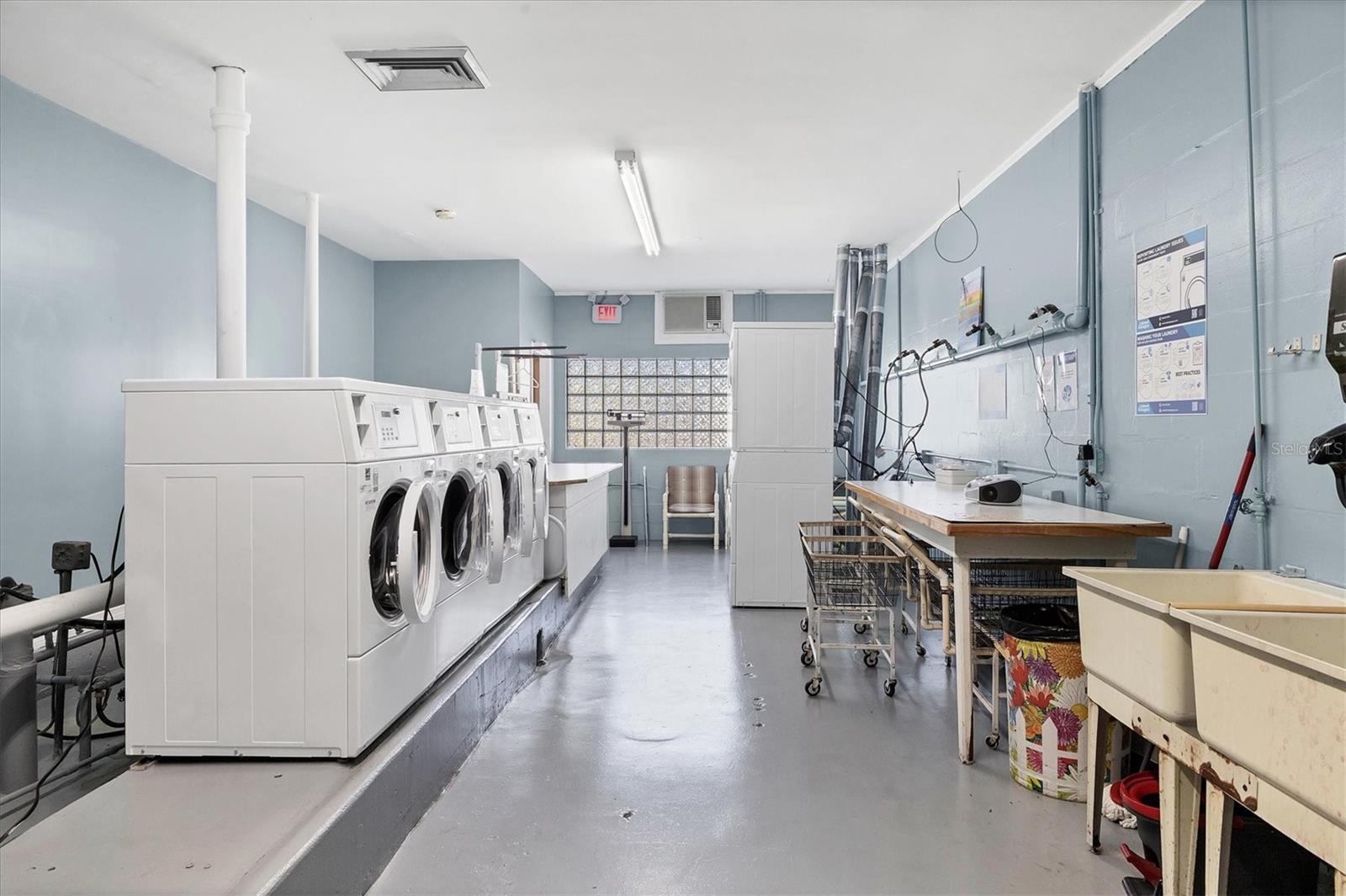 Image 41 of 55 For 1504 43rd Avenue E