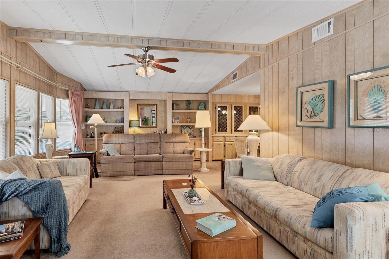 Image 5 of 55 For 1504 43rd Avenue E