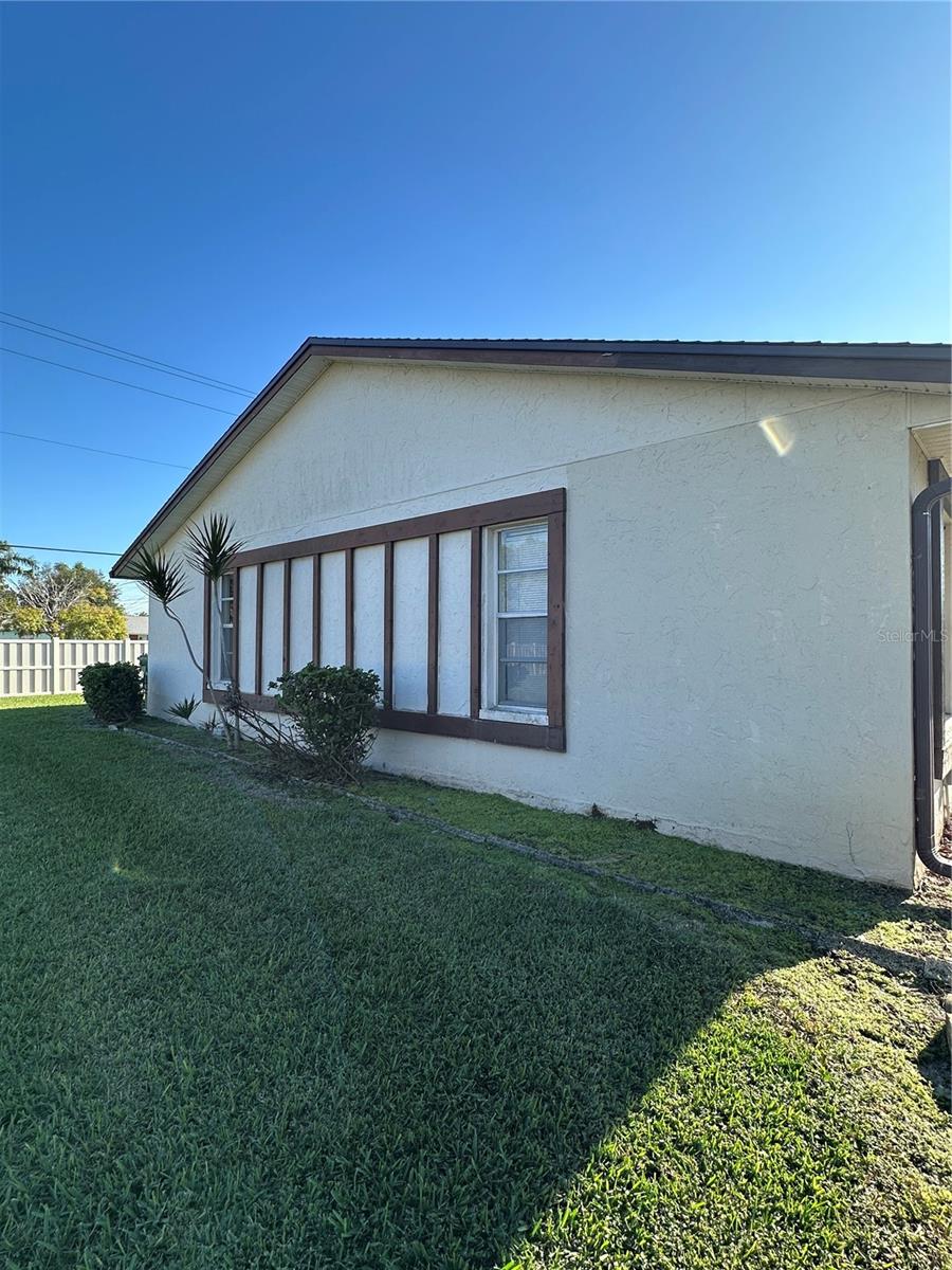 Image 17 of 24 For 3401 36th Street W