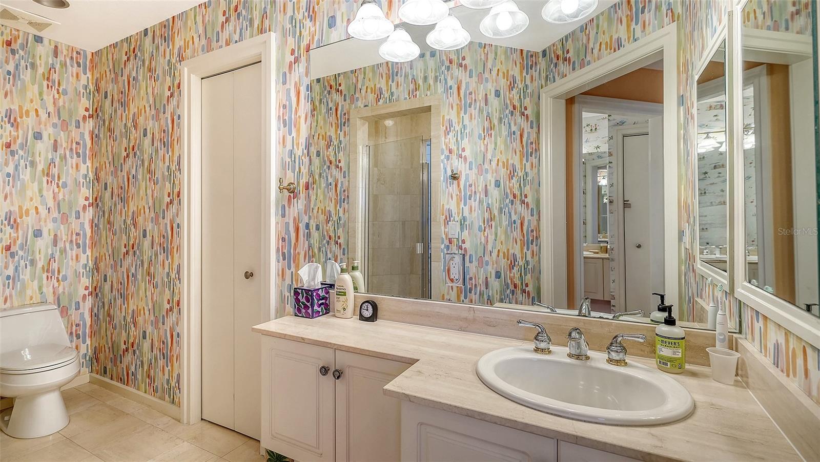 Image 41 of 71 For 4561 Gulf Of Mexico Drive 202