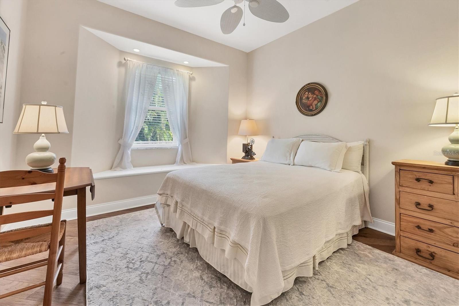 Image 32 of 48 For 793 Vanderbilt Drive