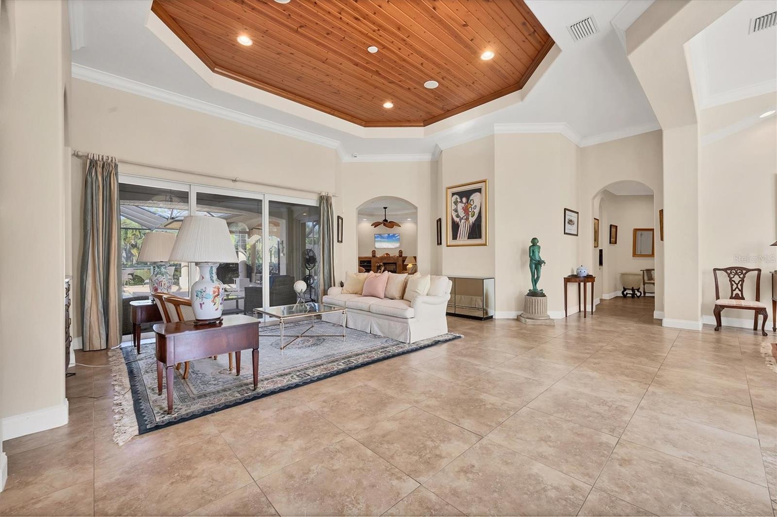 Image 8 of 48 For 793 Vanderbilt Drive