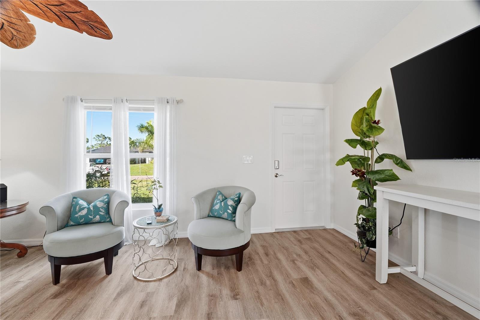 Image 10 of 38 For 2714 22nd Terrace