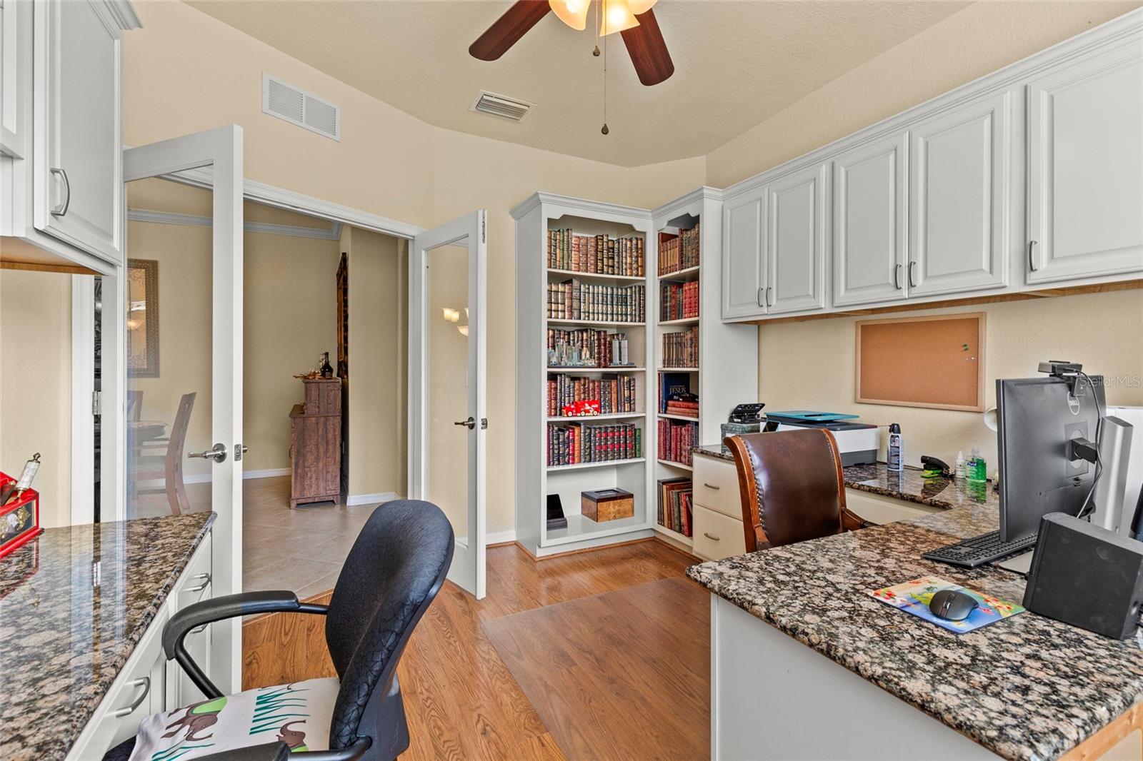 Image 23 of 47 For 6607 Candlestick Drive