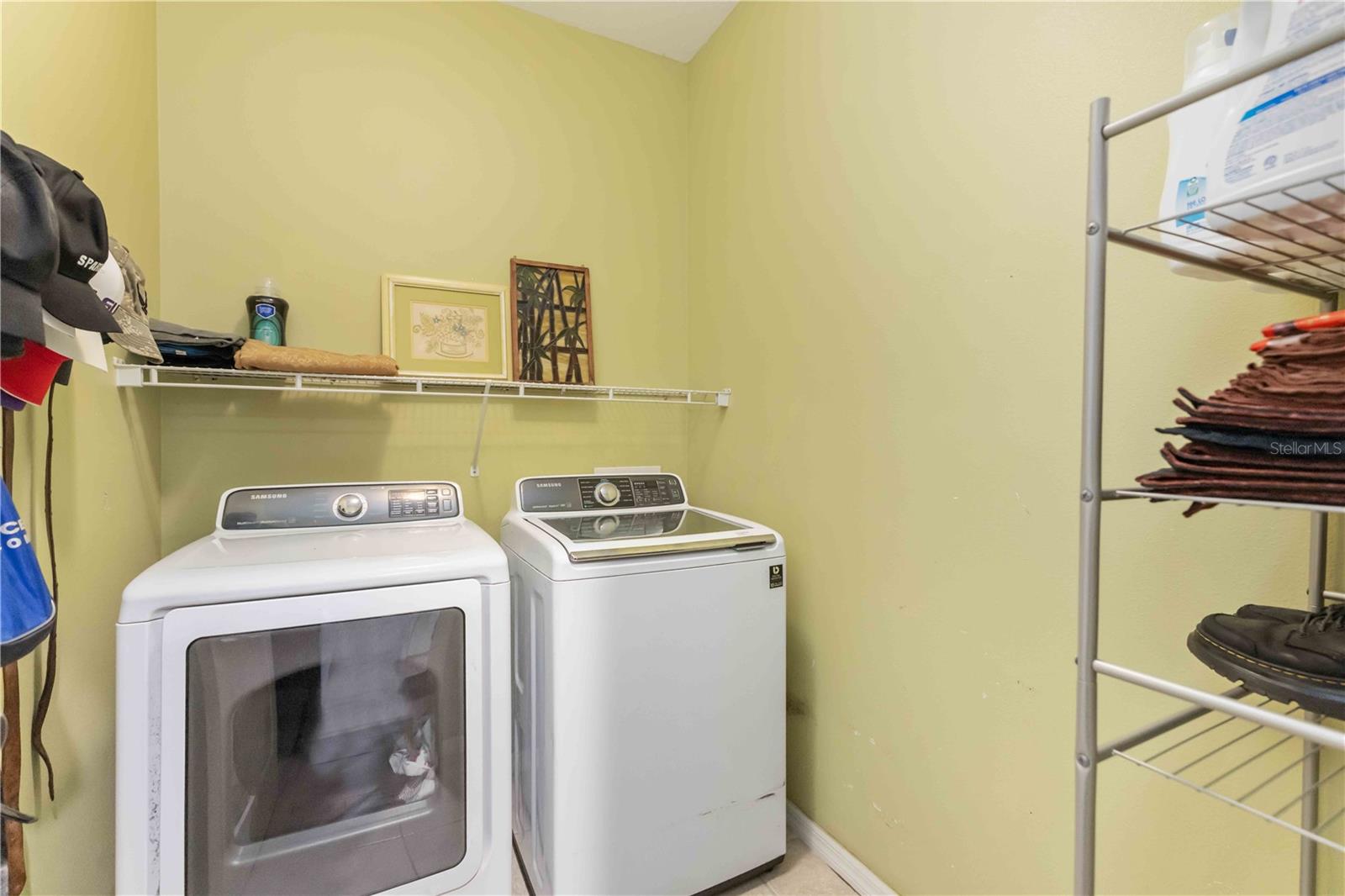 Image 23 of 63 For 3907 62nd Terrace E