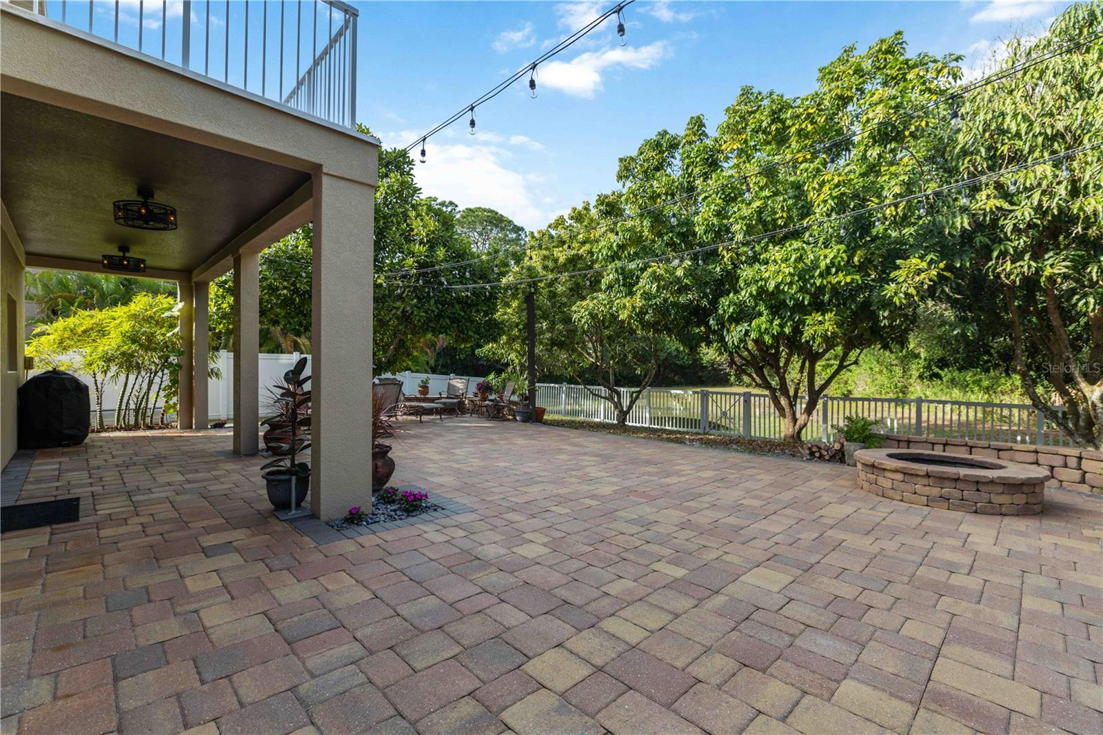 Image 41 of 63 For 3907 62nd Terrace E