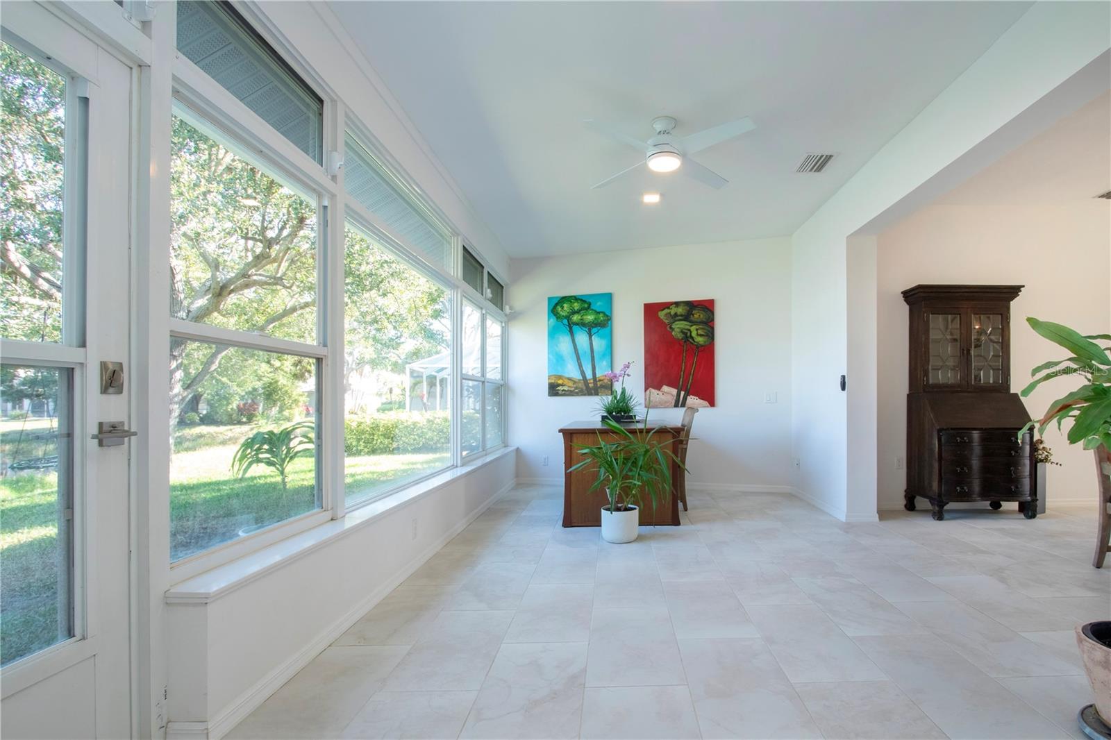 Image 14 of 76 For 8267 Shadow Pine Way