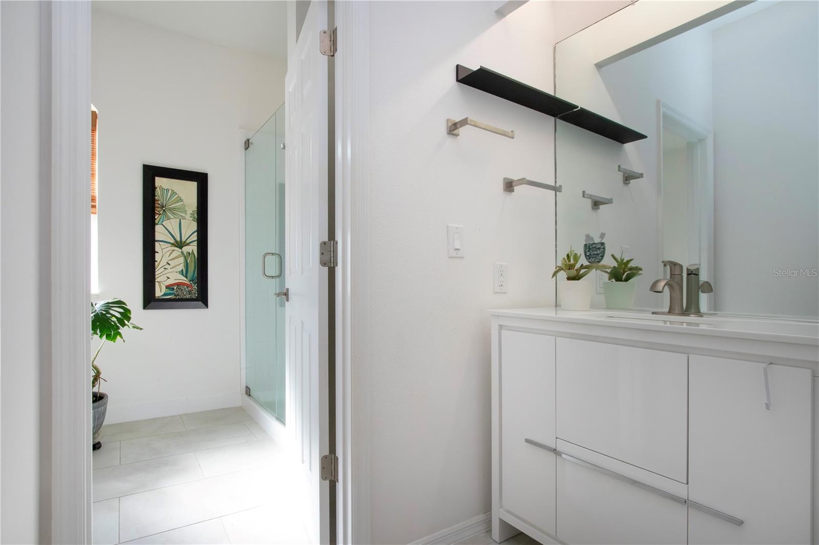 Image 40 of 76 For 8267 Shadow Pine Way